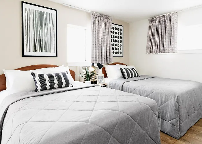 Intown Suites Extended Stay Dallas Tx - Love Field Airport